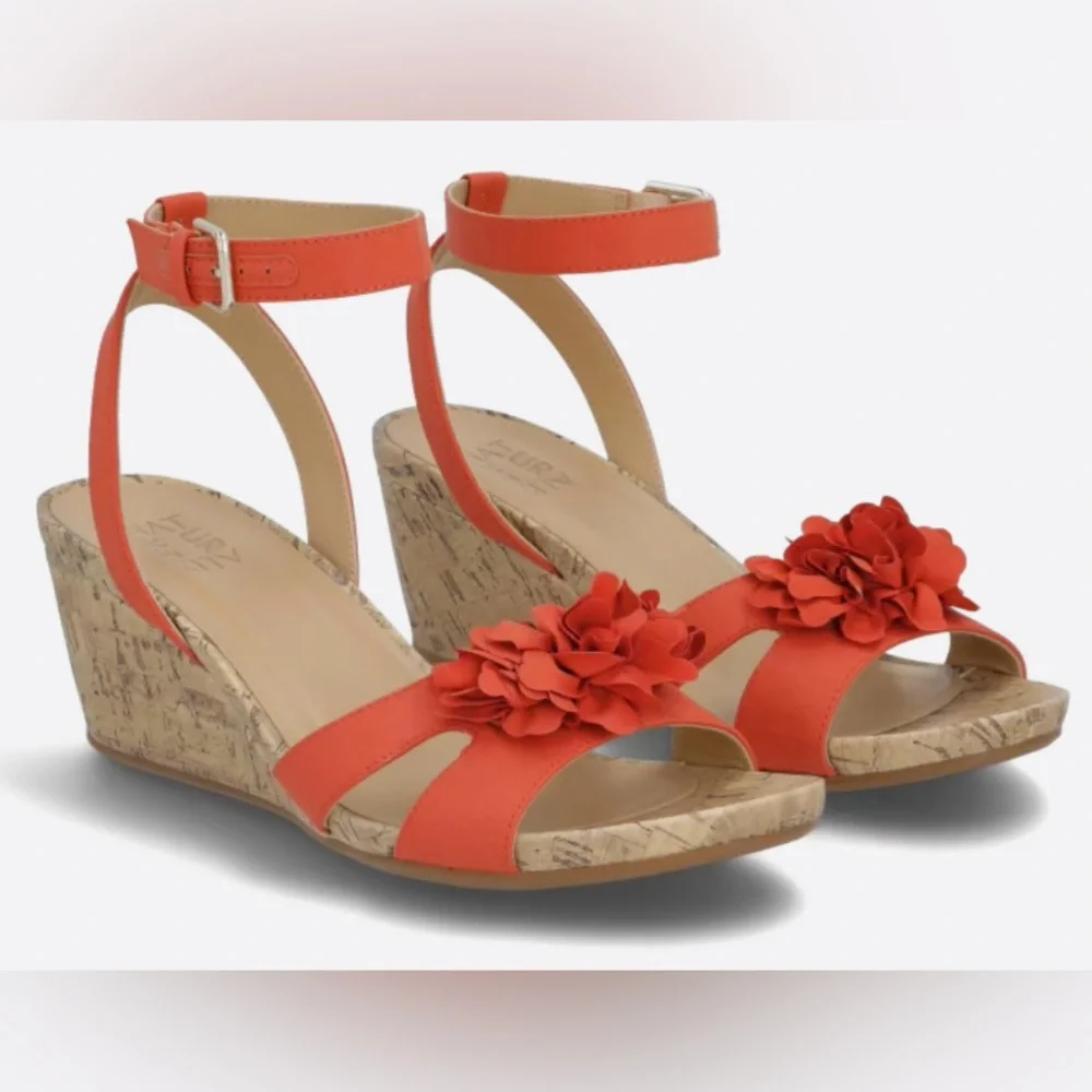 Naturalizer Areda Floral Strappy Wedge Faux Leather w/Flower ColorRed New in Bag